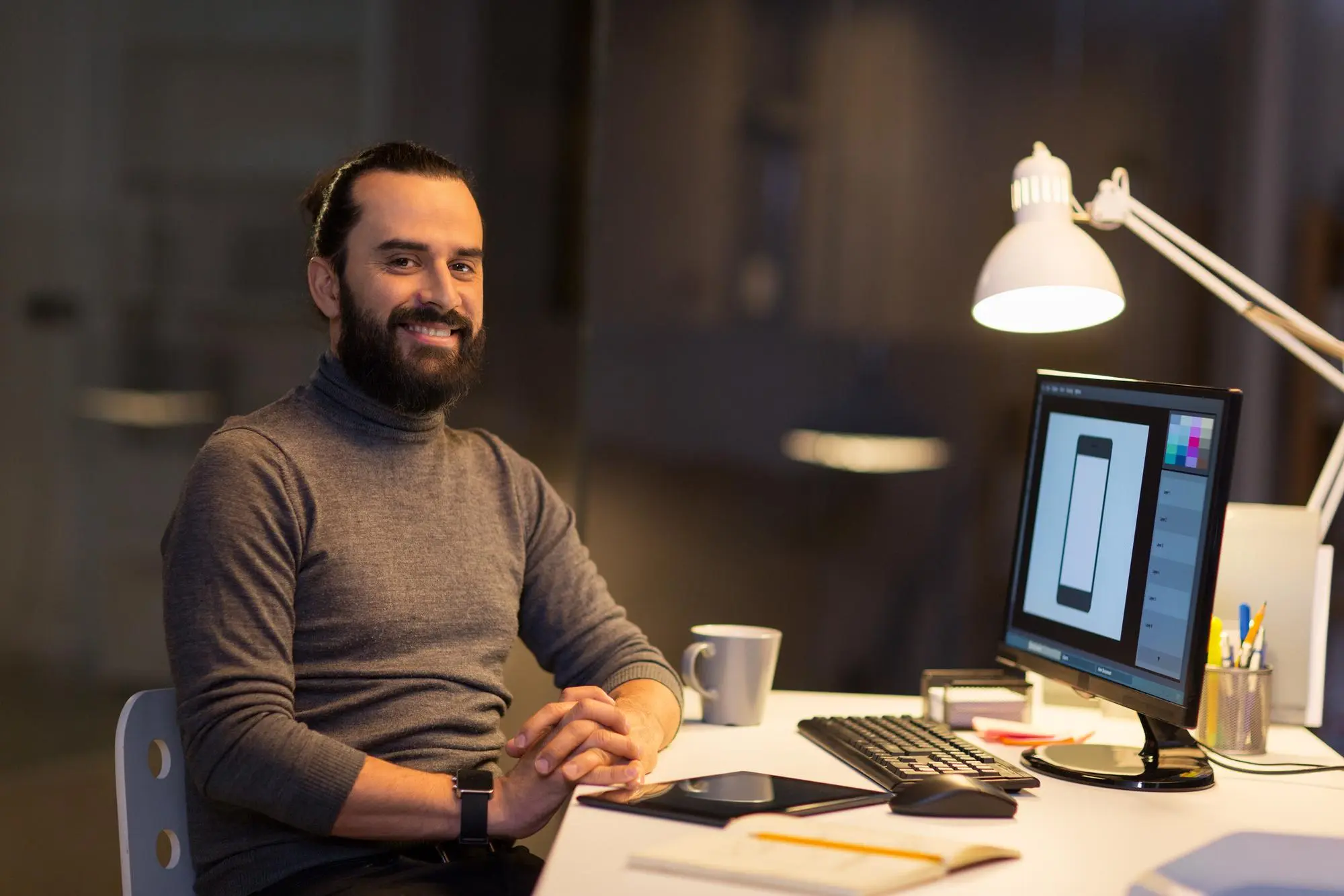 deadline technology people concept creative man graphic designer with computer working late night office 380164 193781